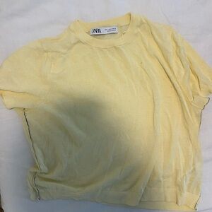 Zara Yellow Short Sleeve Knit Top